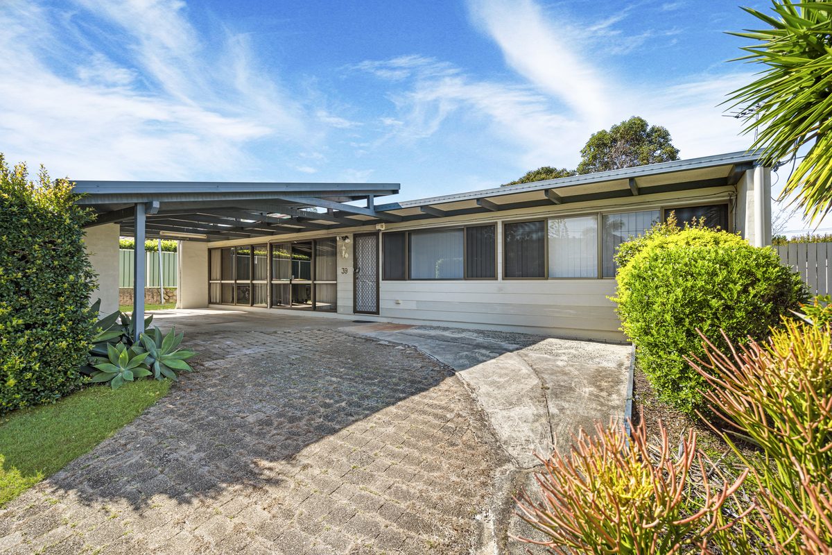 Springwood rental home